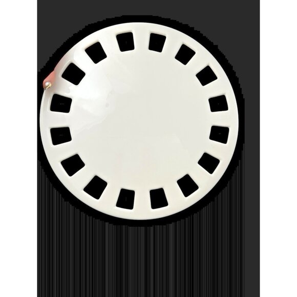 Ceramic Platter Southern Living White 12" Round Openwork Dress Me Up - Picture 3 of 7